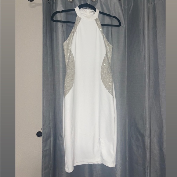 Charlotte Russe Bodycon Mock Neck Dress - Picture 1 of 3